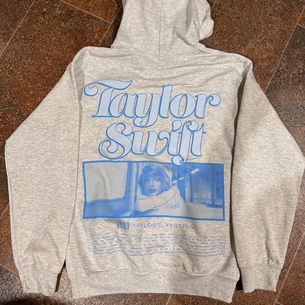 Taylor Swift 1989 Hoodie From The Vault. New without tags.